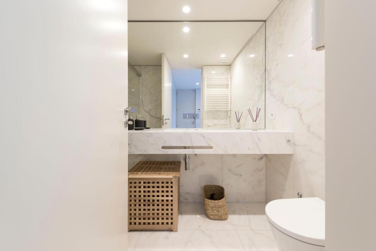 Lovelystay - Primrose 2Br Flat With Free Parking, Ac And Balcony Porto Eksteriør billede
